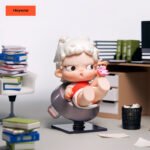Heyone JUANJUAN-Crazy OFFICE: A Guide to the Breaking Point Blind Box Figure - Image 4