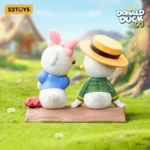 52TOYS Disney Donald Duck and Daisy Series Figure - Anniversary Figure Toy - Image 2